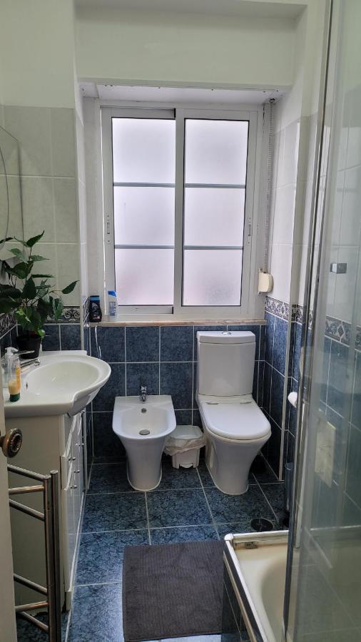 Room Atalaia- Ideal For Single Lisboa Εξωτερικό φωτογραφία